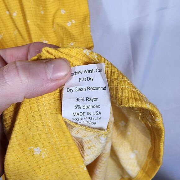 Velvet Torch Bright Yellow Flower V-Neck Maxi Dress | Size L - Picture 4 of 6